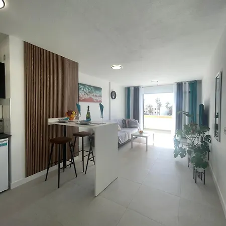 Royal View - Playa De Americas Apartament *