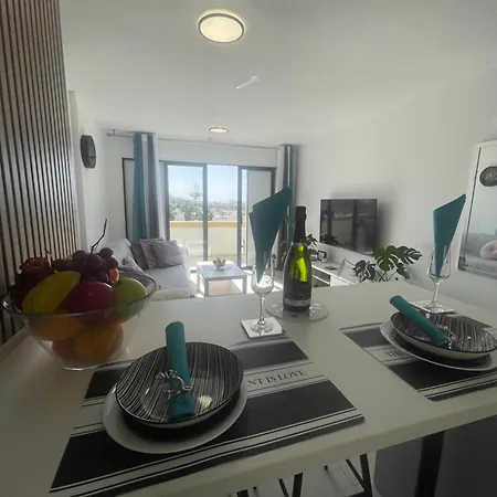 Royal View - Playa De Americas Appartamento *