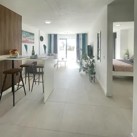 Royal View - Playa De Americas Плая-де-лас-Америкас