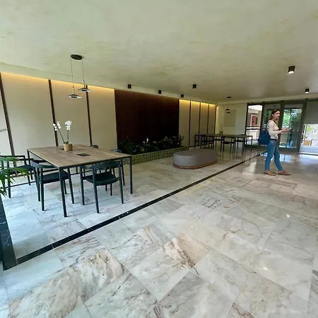 Royal View - Playa De Americas Appartamento