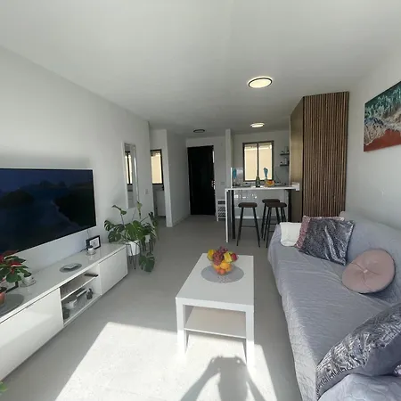 Royal View - Playa De Americas Apartment *